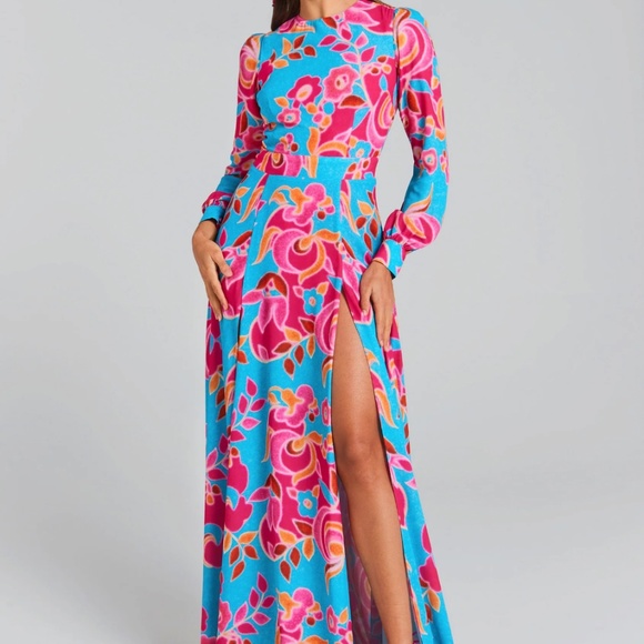 NADINE MERABI - Picture 7 of 11